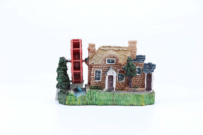 

Pets Empire Resin Aquarium Decorations Vintage Style Landscape Ancient House Cave with Red Waterwheel and Stream for Fish Tank Aquarium Ornament Laterite Unplanted Substrate(Multicolor)