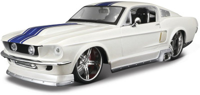 

Maisto 1967 Ford Mustang GT, Scale 1:24, Diecast Model Car, Color - White and Blue(White)