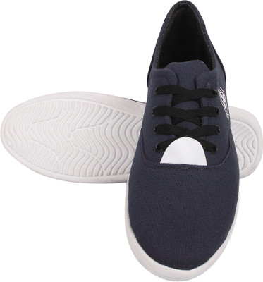 

Kaneggye Sneakers For Men(Multicolor, Navy