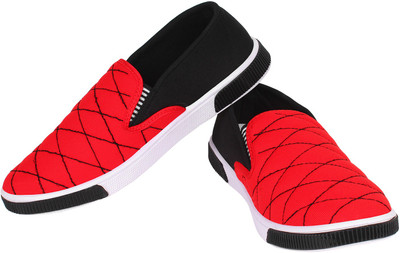 

Oricum Slip On Sneakers For Men(Red, Black