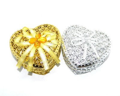 

Rich'U Chocolates Pair of Golden n Silver Heart Shape Gift Box - 10 Pcs Truffles(Pack of 2, 100 g)