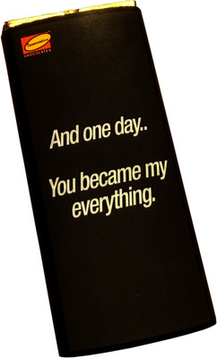 

Innovative Valentine Chocolate Love Quote Bars(55 g)