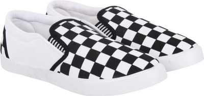 

Trenqs Casuals For Men(Black, White