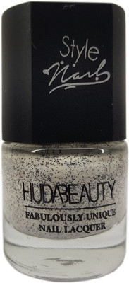 

Huda Beauty Black Magick Nail Paint Sand Bar