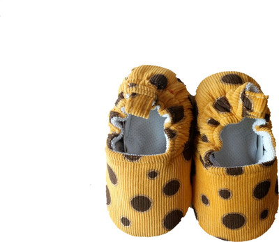 

babbly Boys & Girls Strap Casual Boots(Yellow, Yellow & black