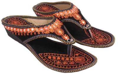 

Sanaya Girls Slip-on Flats(Orange, Multi