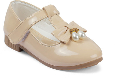 

KITTENS Girls Velcro Ballerinas(Beige