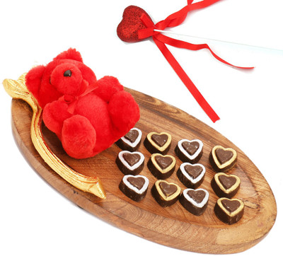 

Ghasitaram Gifts Chocolates-Wooden Platter with Teddy and Sheen Chocolate Hearts Combo(4)