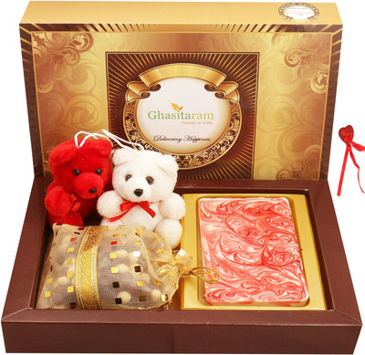 Ghasitaram Gifts Chocolates-Marble Chocolate Bark Big with Teddies and Nutties Combo(5)
