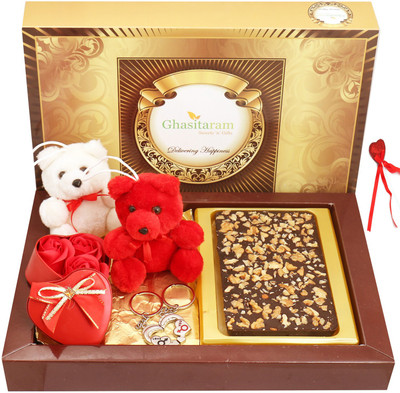 

Ghasitaram Gifts Chocolates-Walnut Chocolate Bark Big with Teddies, Keychain Set and Small Roses Heart Box Combo(6)