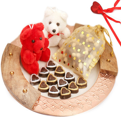 

Ghasitaram Gifts Chocolates-Copper Wooden Platter with Teddies, Nutties and Sheen Chocolate Hearts Combo(6)