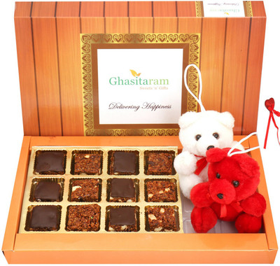 

Ghasitaram Gifts Chocolates-Chocolate Granola Bites with Teddies Combo(4)