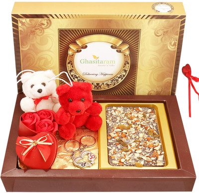 

Ghasitaram Gifts Chocolates-Dark Dryfruit Chocolate Bark Big with Teddies, Keychain Set and Small Roses Heart Box Combo(6)