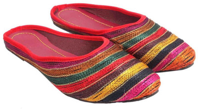 

Sanaya Girls Slip-on Flats(Multicolor