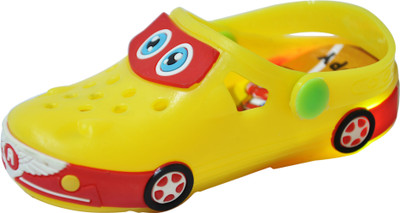 

Yellow Bee Boys Sling Back Clogs(Yellow