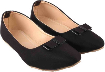 

Sanaya Girls Slip on Jutis(Black