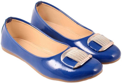 

Sanaya Girls Slip on Jutis(Blue
