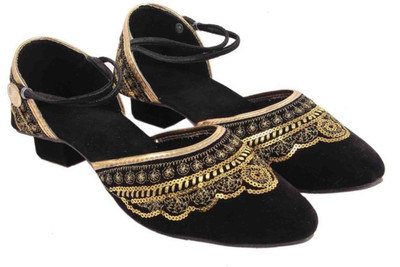 

Kesar Designs Girls Slip-on Heels(Black