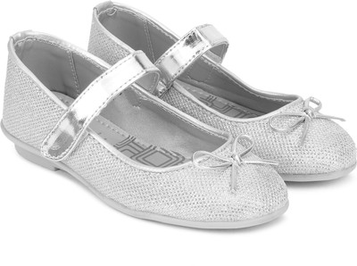 

Bubblegummers Girls Velcro Ballerinas(Silver, Grey