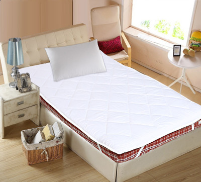 KUBER INDUSTRIES Elastic Strap Single Size Waterproof Mattress Cover(White)
