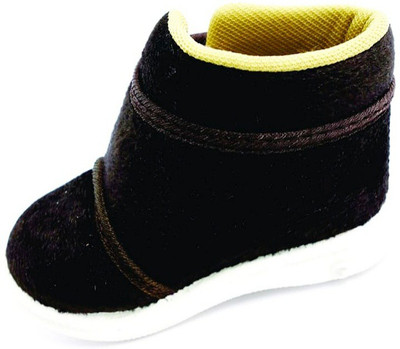 

Hooh Boys Velcro Padukas(Brown