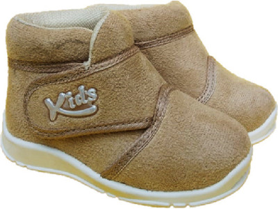 

KN Explorer Designs Boys Velcro Running Shoes(Gold, Cream