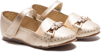 

Begetter The Inceptioner Girls Velcro Sneakers(Gold