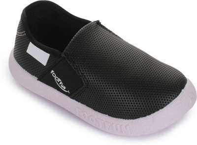 

Footfun Boys Slip on Moccasins(Black