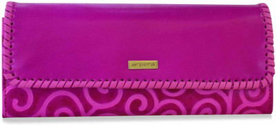 

Arpera Casual Pink Clutch
