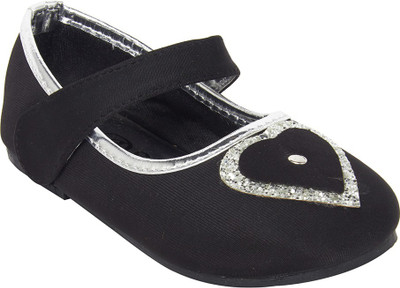 

Chiu Girls Slip on Ballerinas(Black