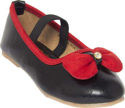 

Chiu Girls Slip on Ballerinas(Black