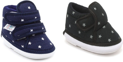 

Chiu Boys & Girls Velcro Casual Boots(Black