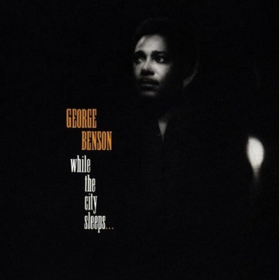 

While the City Sleeps AUDIO CD(DVD English)