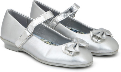 

Barbie Girls Velcro Ballerinas(Silver