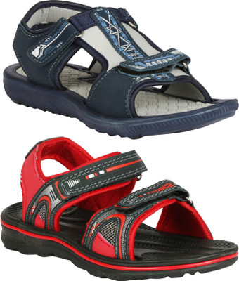 

Claptrap Boys Velcro Sports Sandals(Multicolor