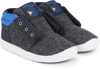 

REEBOK Boys & Girls Velcro Sneakers(Grey, Coll navy/vital blue/wht