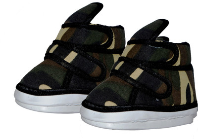 

Pin to Pen Boys & Girls Velcro Casual Boots(Green