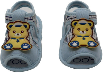 

HuddiBABA Boys & Girls Velcro Flats(Multicolor, Sky blue