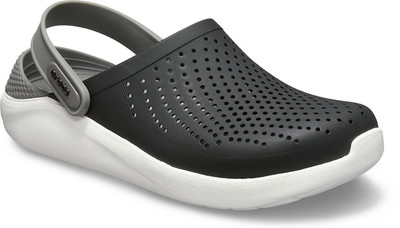 Crocs Men Black, Grey Sandals