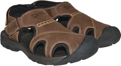 

Strive Men Brown Casual