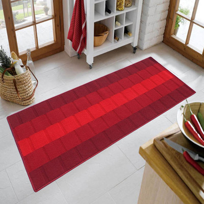 

Status Red Polypropylene Runner(55 cm X 139 cm)