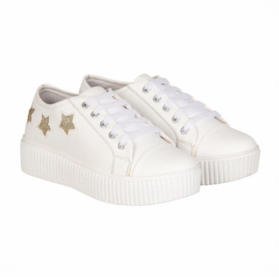 

Zapatoz Sneakers Sneakers For Women(White