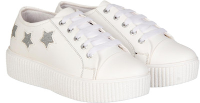 

Zapatoz Sneakers Sneakers For Women(White