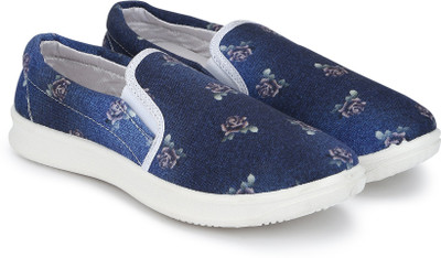 

Miss & Chief Girls Slip on Loafers(Blue