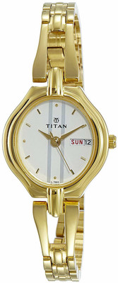 Buy Titan 2572sm01 Karishma Analog Watch For Women on Flipkart