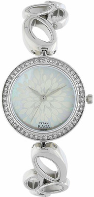 Titan 2539SM02 Raga Analog Watch For Women Titan Wrist Watches