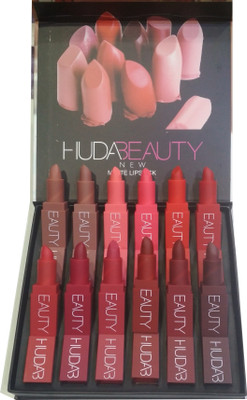 

Huda Beauty new matte lipstick(pink)