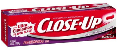 

Closeup Close Up Toothpaste, 4 Fluid Ounce by Close Up Toothpaste(450 g)