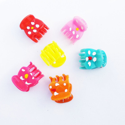 

Maahal 6Pics Small Plastic Multi Color & Fancy Hair Clutchers/Clew for Women/Girls (Random Design) Hair Claw(Multicolor)
