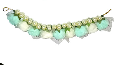 

Shrungarika Fashionable Multicolor Bun Clip, Bun, Bun Stick, Back Pin, Hair Band, Hair Chain(Green, White)